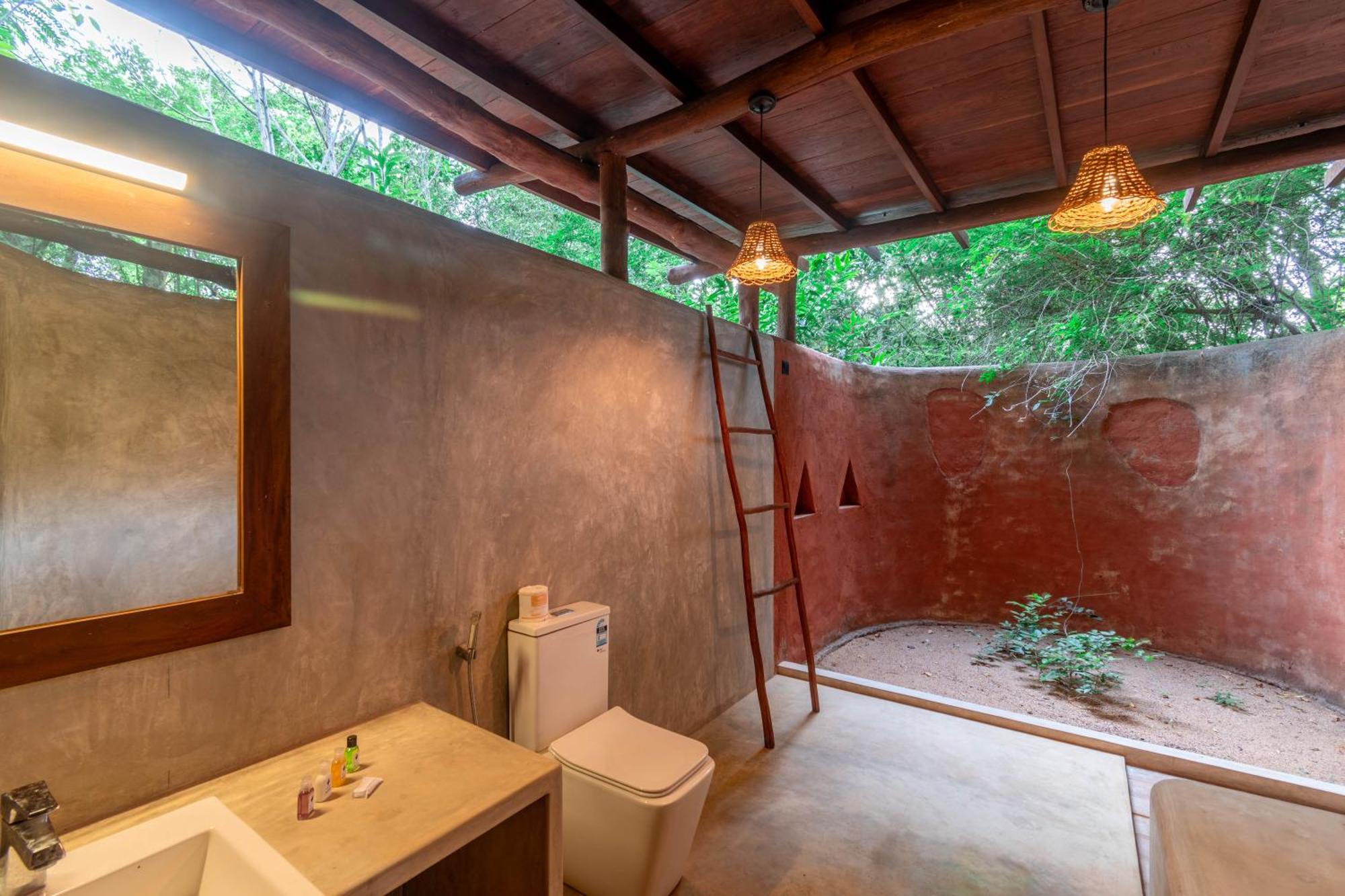 Kaala Kalaththewa Luxury Eco Resort Anuradhapura Bagian luar foto