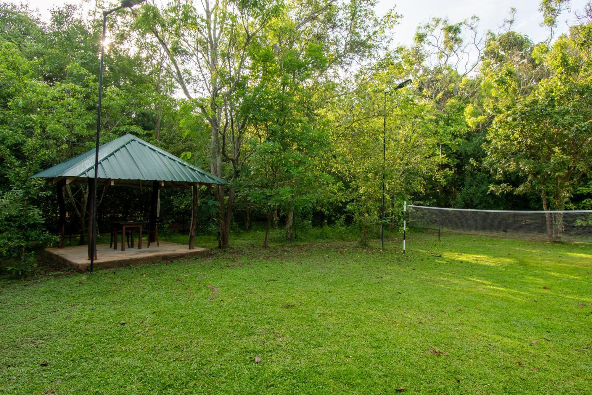Kaala Kalaththewa Luxury Eco Resort Anuradhapura Bagian luar foto