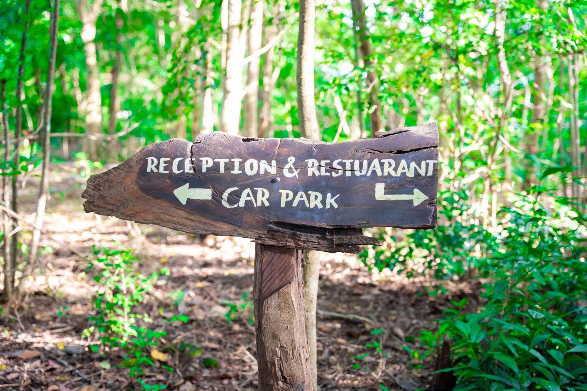 Kaala Kalaththewa Luxury Eco Resort Anuradhapura Bagian luar foto
